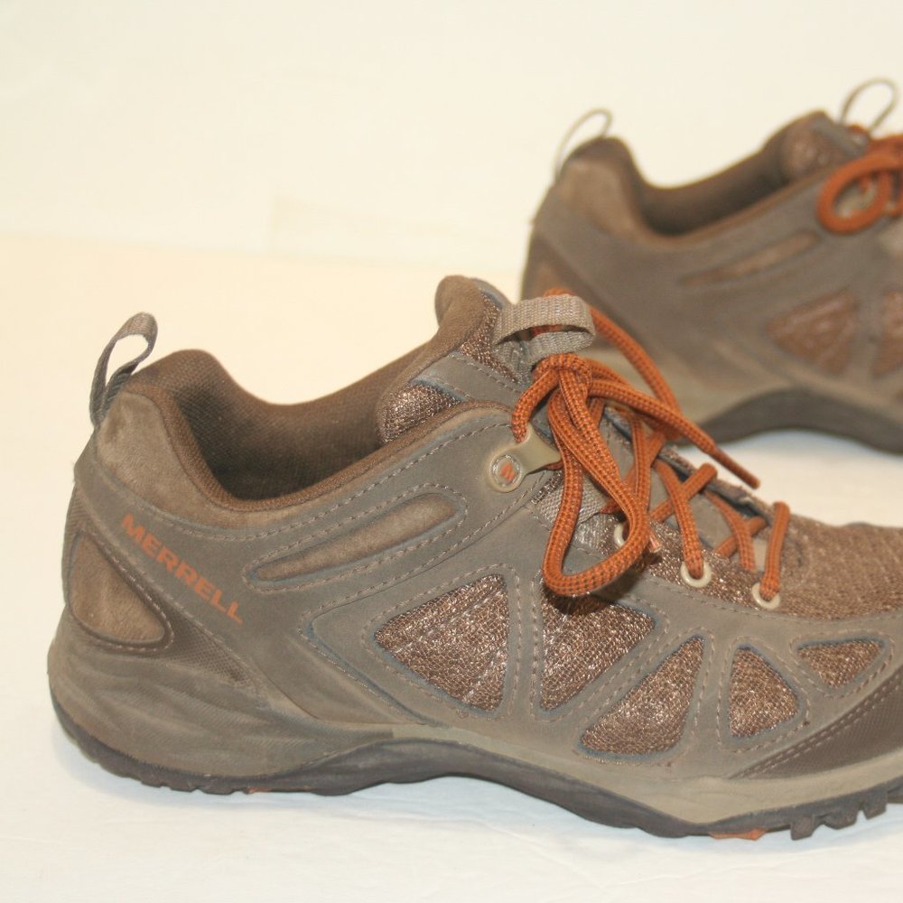 Merrell Brown Suede/Mesh Hiking Shoes. Womens 7 M (37.5 EUR)